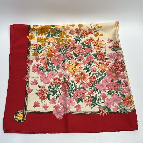 Vintage hunting world silk scarf - Picture 6 of 10